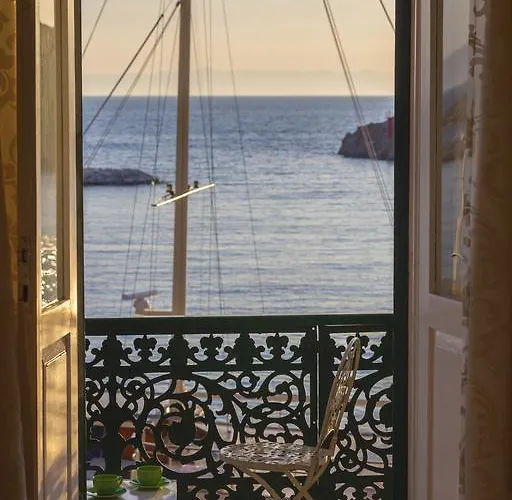 The Very Comfortable Makarska